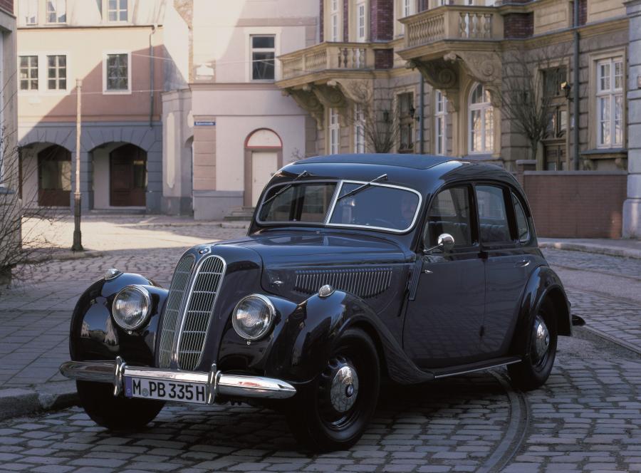  BMW 335 Sedan 1939 года  (фото 6 из 7)